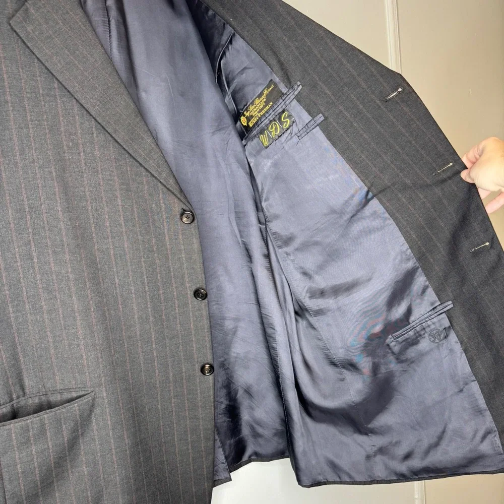 Hickey Freeman Loro Piana Super 120s Wool Pinstripe Blazer 48 Long Charcoal Grey